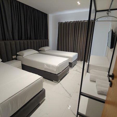 Hotel Zeka Ксамил Экстерьер фото