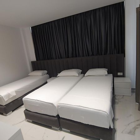 Hotel Zeka Ксамил Экстерьер фото
