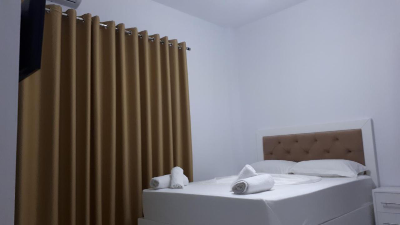 Hotel Zeka Ксамил Экстерьер фото