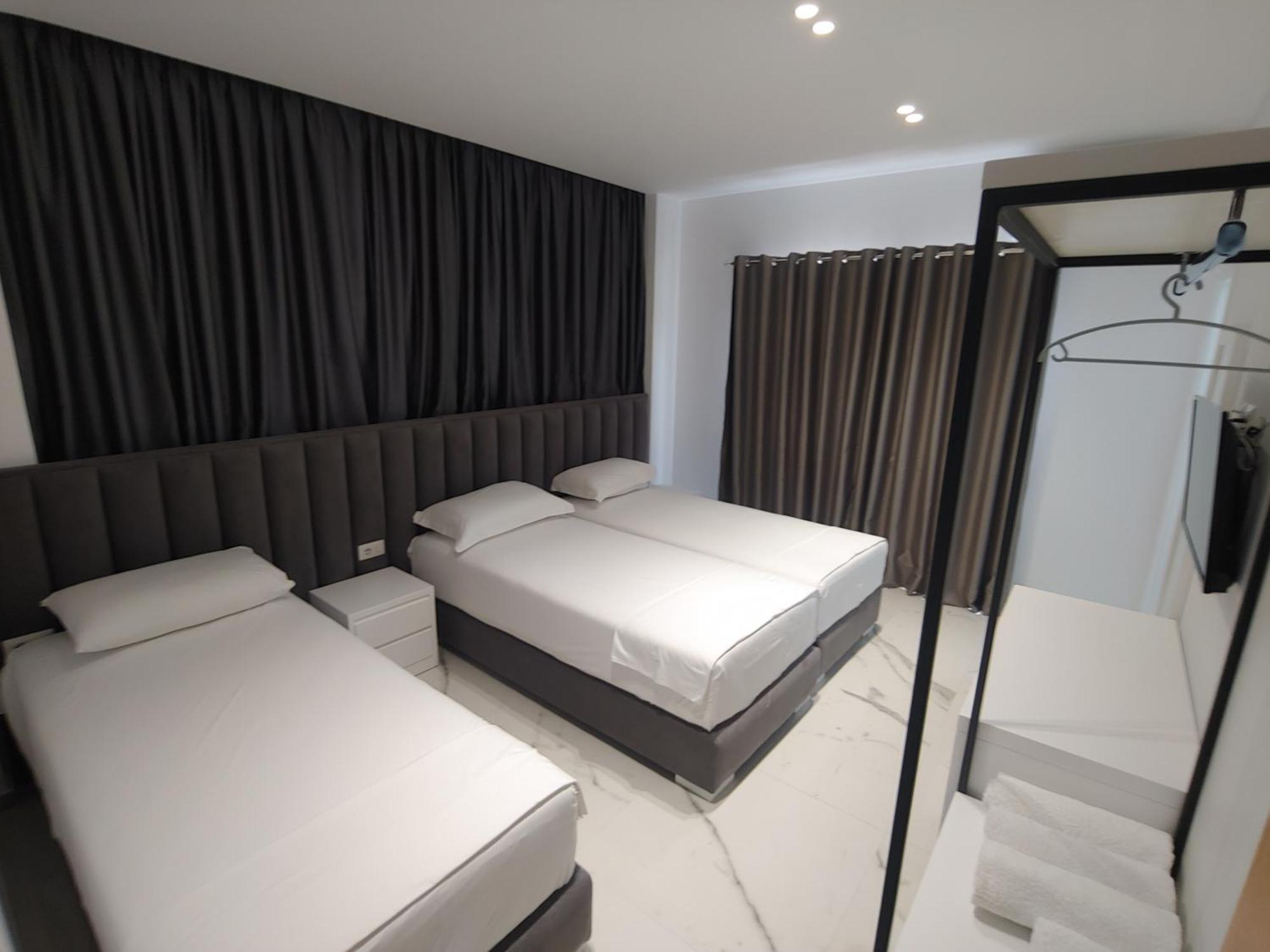 Hotel Zeka Ксамил Экстерьер фото