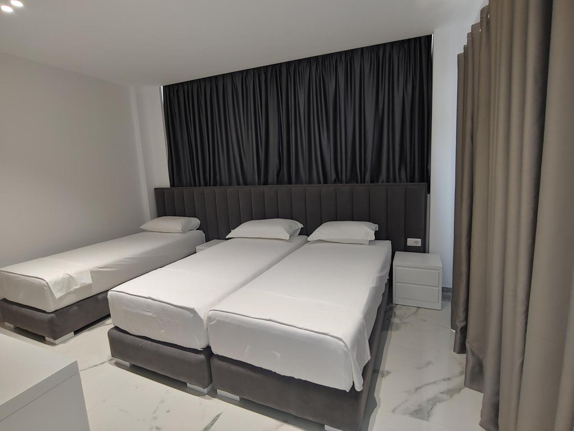 Hotel Zeka Ксамил Экстерьер фото